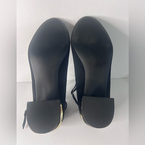🖤Madeline Black Faux Suede Pumps w/ Ankle Straps and Block Heel🖤 - Picture 8 of 9